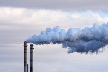 Image of air pollution coming from industry.